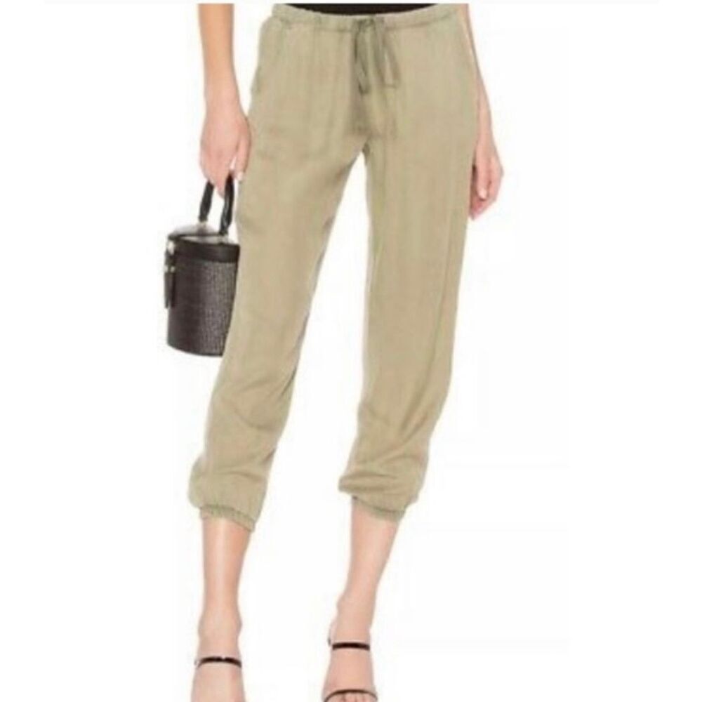 ✨Cloth & Stone Easy Sz Large Jogger Pants in light olive✨